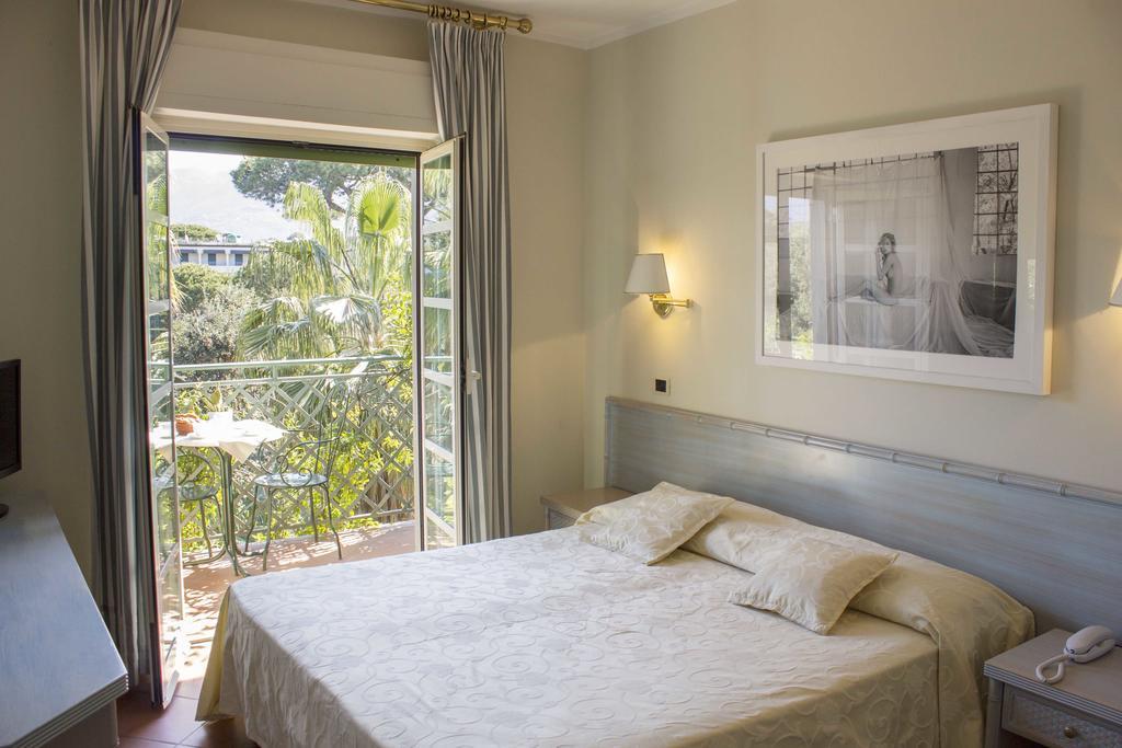 Hotel Mignon Forte dei Marmi Zewnętrze zdjęcie